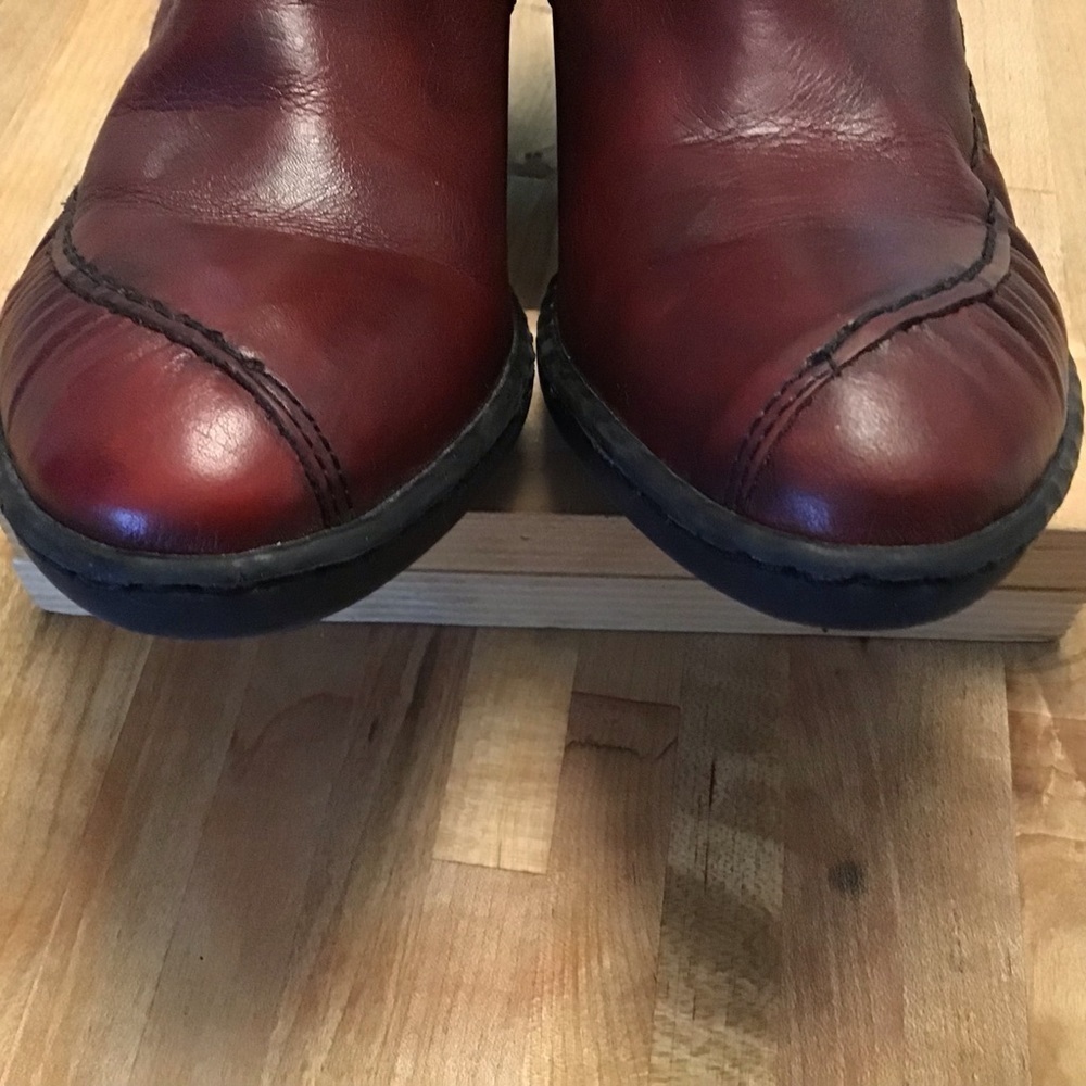 Rieker western style booties with side zippers and faux lacing 2”heels 38/7- 7.5 - Picture 4 of 11